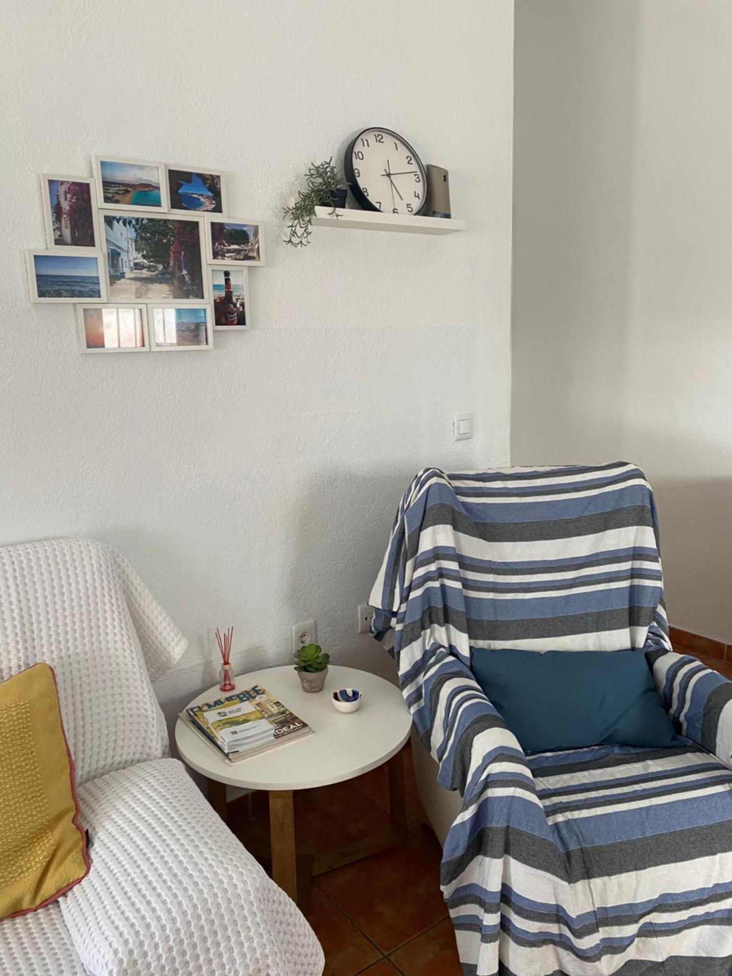 Casa Del Pez Vivienda A Pie De Calle En Agua Amarga A 250 Metros De La Playa Agua Amarga (Almeria)