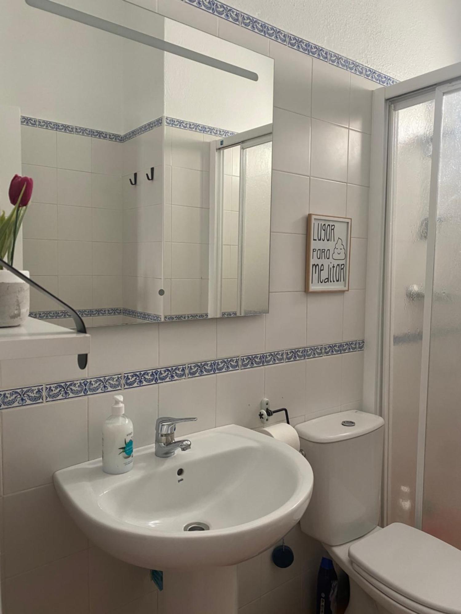 Casa Del Pez Vivienda A Pie De Calle En Agua Amarga A 250 Metros De La Playa * Agua Amarga (Almeria)